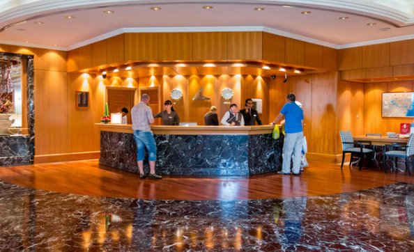reception hotel 2